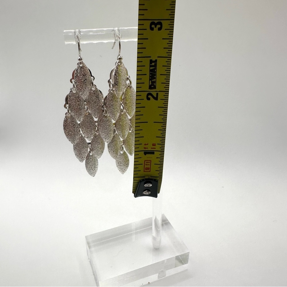 Elegant Silver Dangle Earrings - Picture 4 of 4